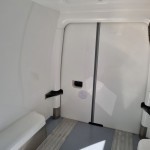 Nachtlevering van verse vis voor horecagroothandel